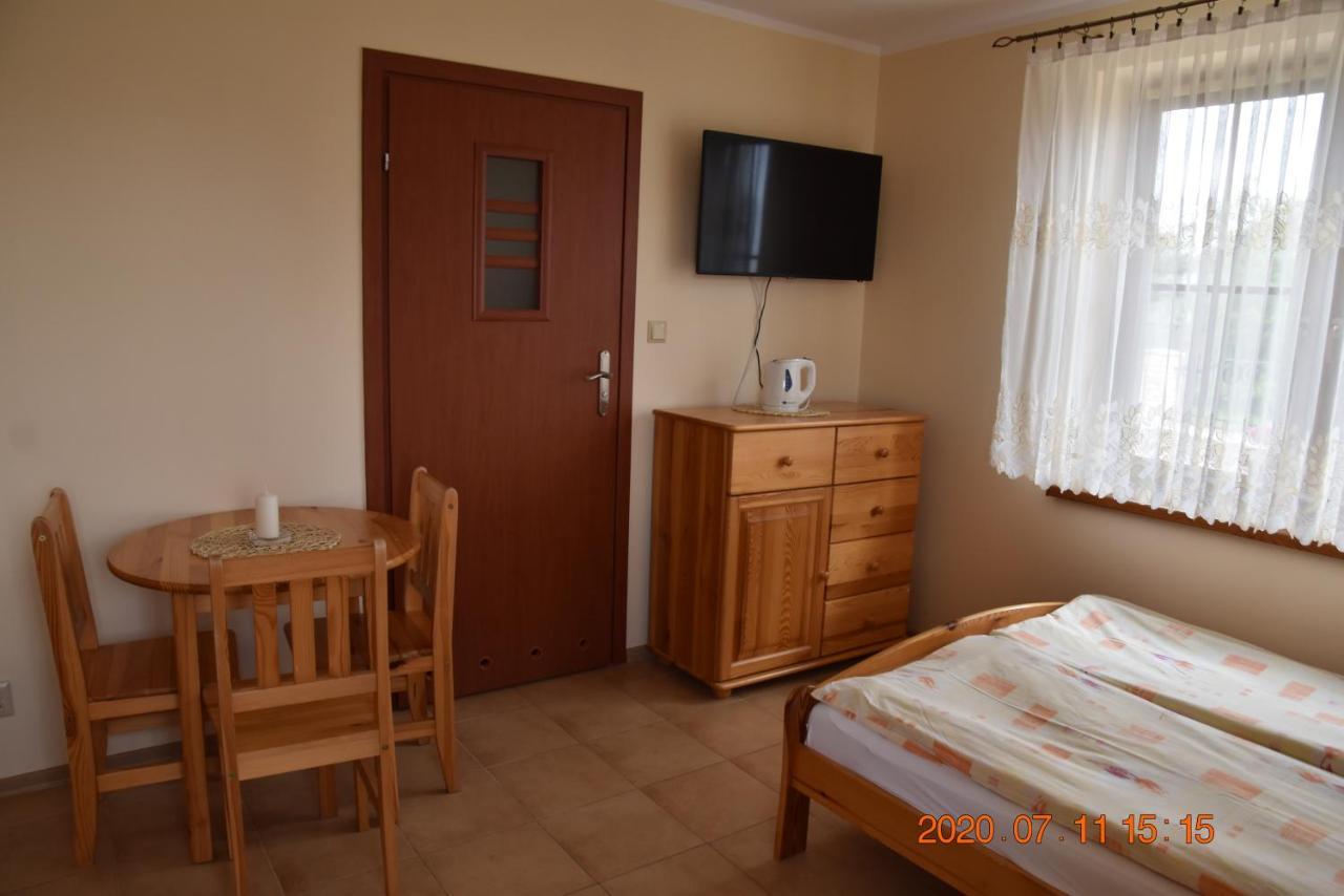 Apartamenty Przy Basenie Blisko Morza Brown Puck Exterior photo