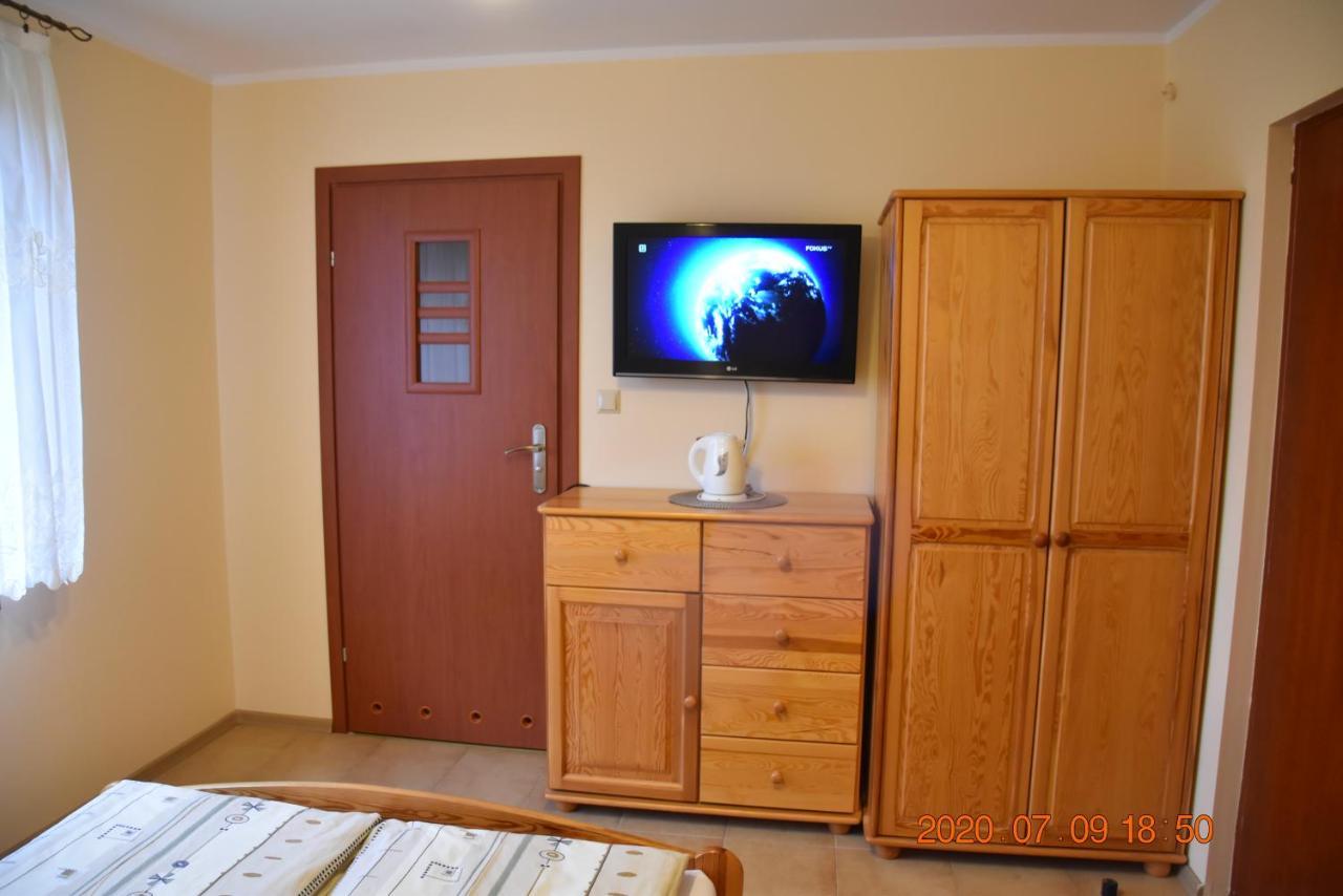 Apartamenty Przy Basenie Blisko Morza Brown Puck Exterior photo