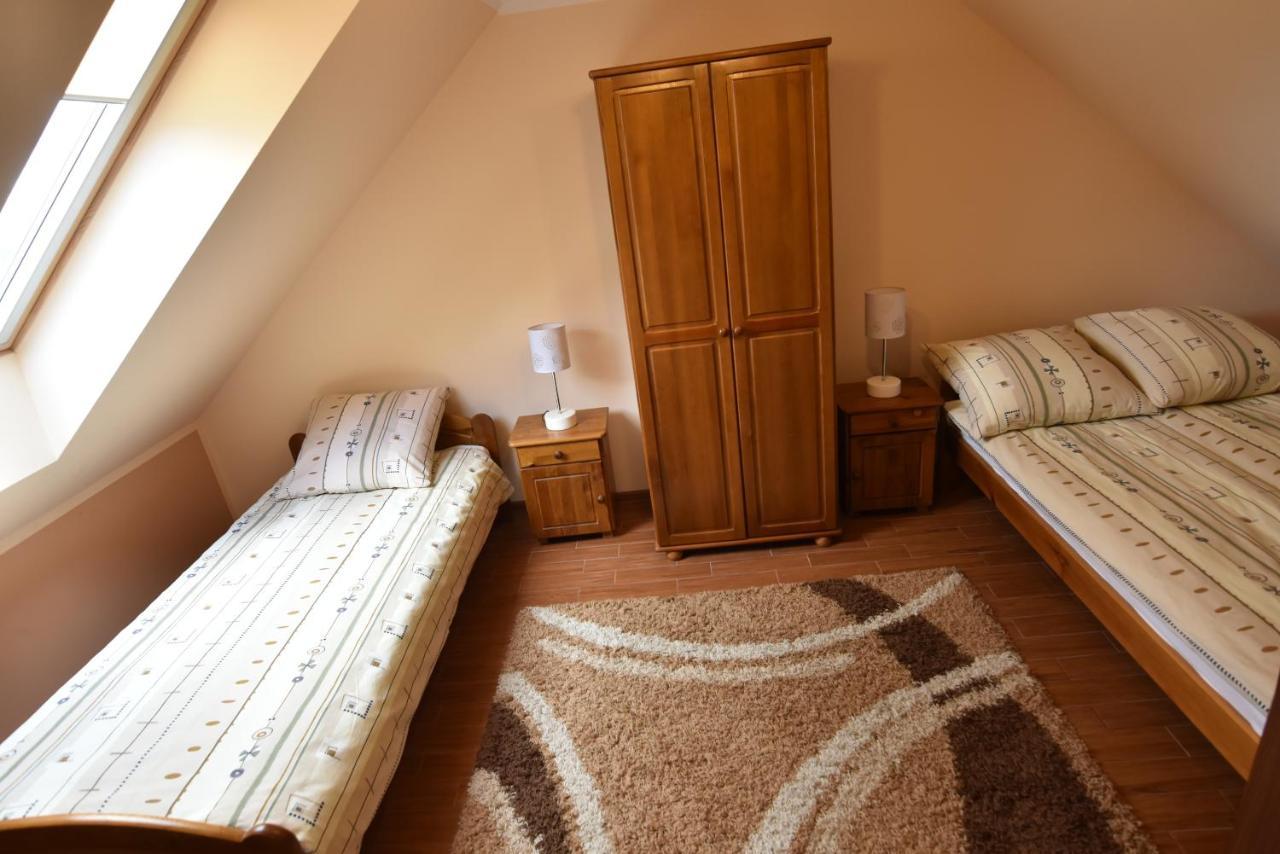 Apartamenty Przy Basenie Blisko Morza Brown Puck Exterior photo