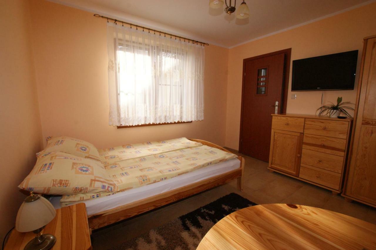 Apartamenty Przy Basenie Blisko Morza Brown Puck Exterior photo